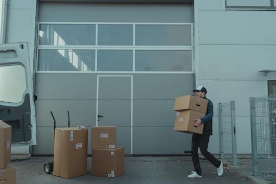 Comment définir le dropshipping et quel est son fonctionnement ?